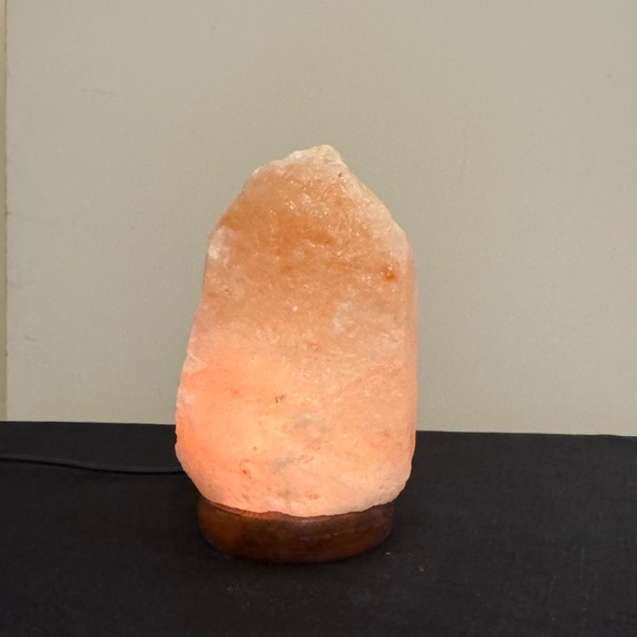 Color Changing Himalayan Salt Lamp - Salt Lamp Nightlight - Salt Lamp for Desk - Picture 3 of 9